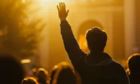 مشاركة الشباب في الحياة السياسية قد تكون مفتاحاً لتغيير حقيقي وبناء مستقبل أفضل.